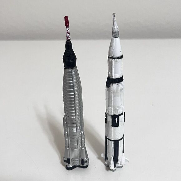 Space Voyagers NASA Figures Lot of 7 Apollo Mercury Atlas Space Shuttle 2000 - Picture 3 of 14